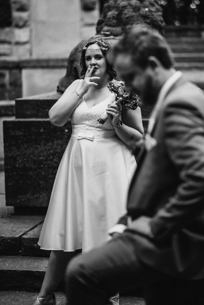 Hochzeitsfotograf Bottrop Brautpaar Rauchen